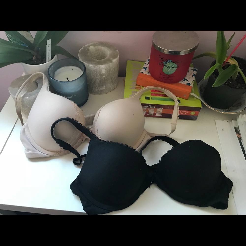 Victoria’s Secret bras